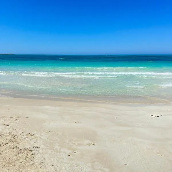 شاليه vip دوبلكس 4 غرف مارينا الساحل الشمآلي العلمين, hôtel à El Alamein