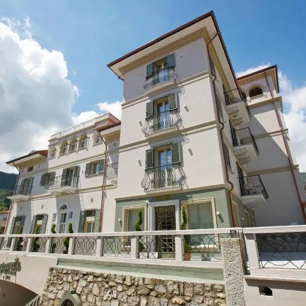 Hotel Al Campanile - Luxury Suites & Apartments, hotel a Baveno