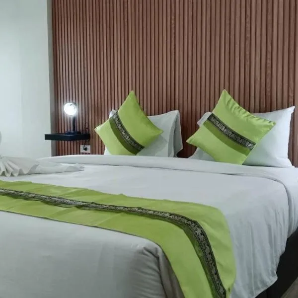 28 Boutique Hotel - Newly Renovated, hotel v destinaci Pláž Patong