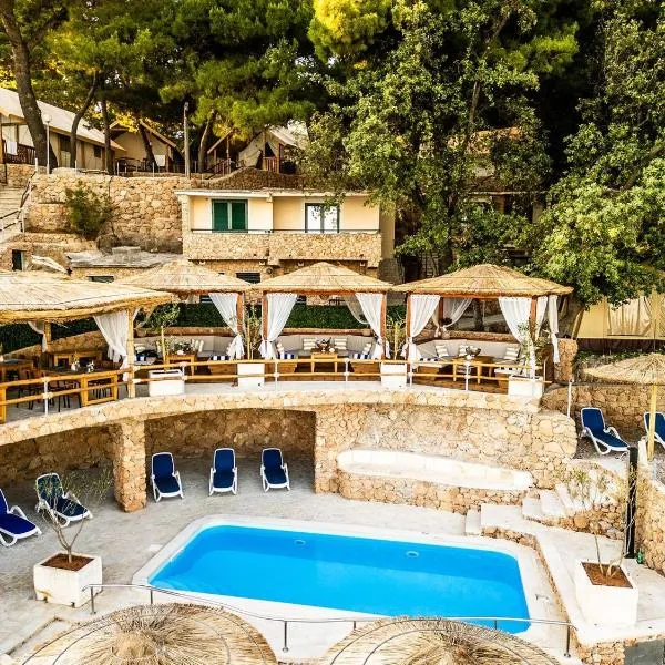 Adriatic Beach Glamping, hotell i Orebić