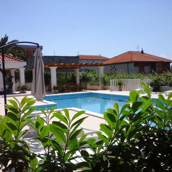 Apartments Zulim, hotel em Trogir