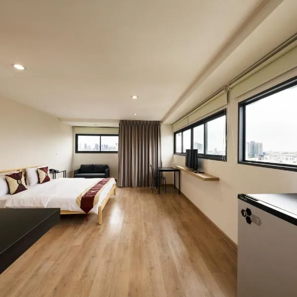 L.A. Tower Hotel โรงแรมในกรุงเทพมหานคร