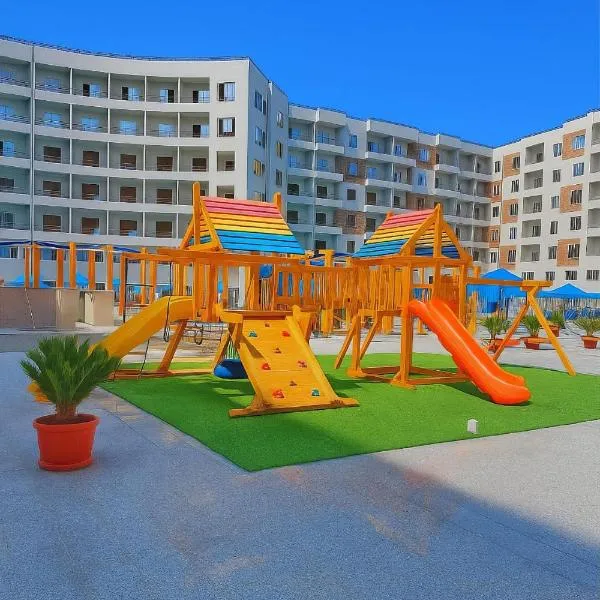 Tiba Golden Resort with private Beach, hotel i Hurghada