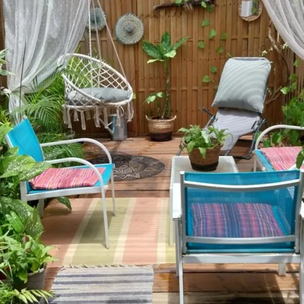 Le LiloVert - Studio 24 m2，位于勒卡尔贝的酒店