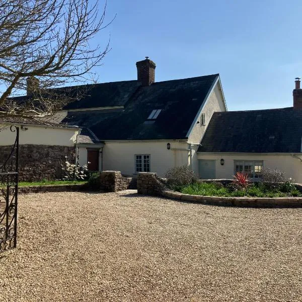 Hillhead Farm Bed and Breakfast, hotel in Cullompton
