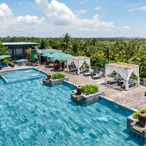 CocoLand Thu Xa Ancient Town Resort, ξενοδοχείο σε Κουάνγκ Νγκάι