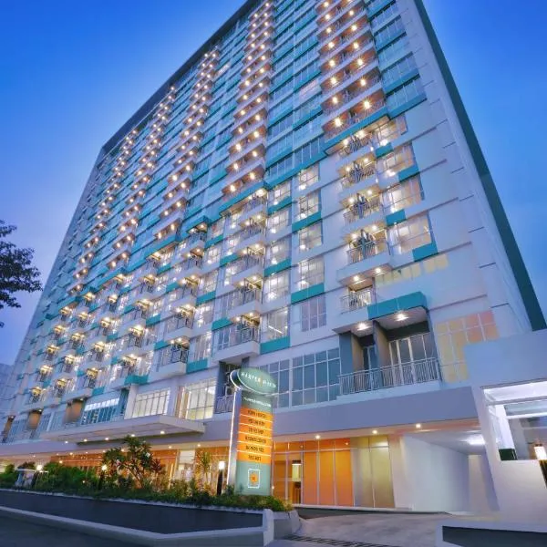 Harper MT Haryono by ASTON, hotel v destinaci Jakarta