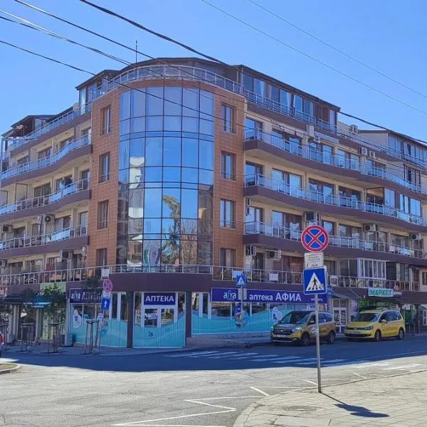 Sunny Sands Studios, hotel in Burgas