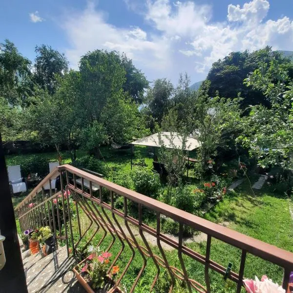 GIO-NIKA，位于卡兹贝吉的酒店