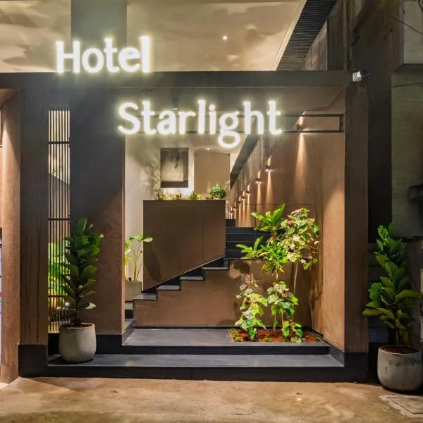 Hotel Starlight by Avana, 400m from US Consulate Hyderabad, hotel in Hyderabad