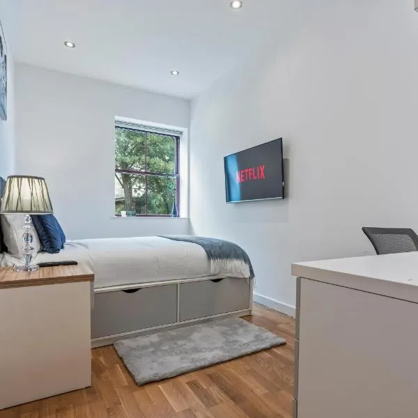 Modern Leeds city centre 2BR Apt - Sleep 8, hotel in Central Station