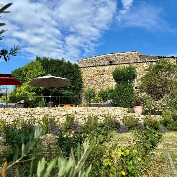 L Ostau de la Treille, hotel in Limans