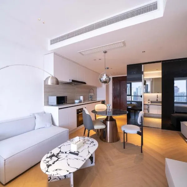 ZHome-Count luxury apartment, Hotel in Shanghai