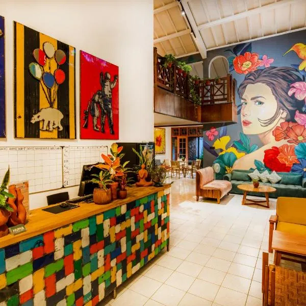 Huma Yogyakarta Hostel，位于Timuran的酒店