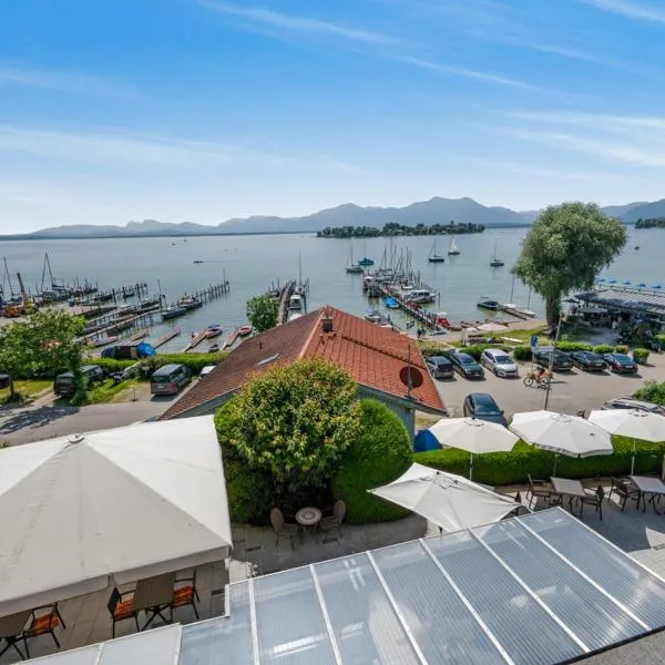 ChiemseeStern Vacation & Recreation "Adults Only"、クシュタット・アム・キームゼーのホテル