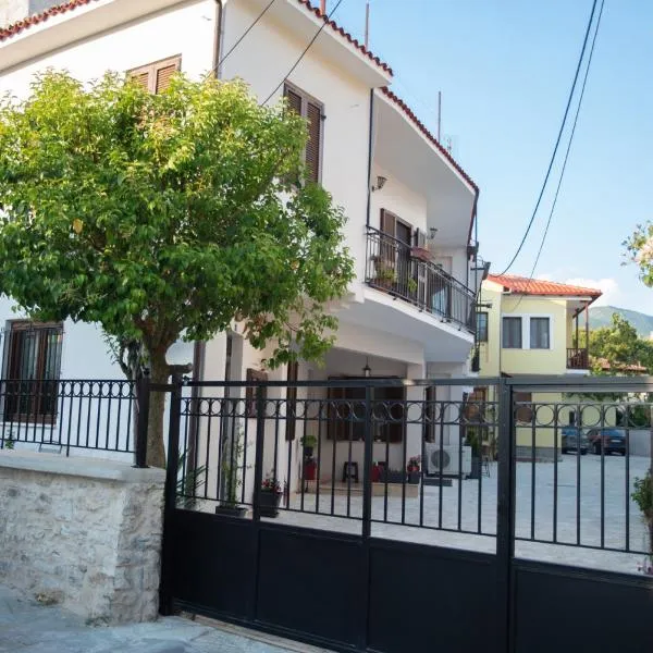 Kastrino Luxury Apartment、イオアニナのホテル