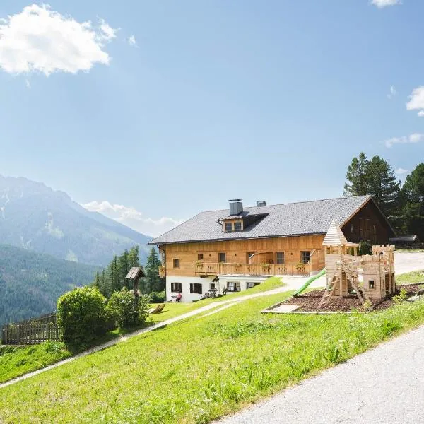 Egorta - Egarterhof Sexten, hotel v destinaci Sesto