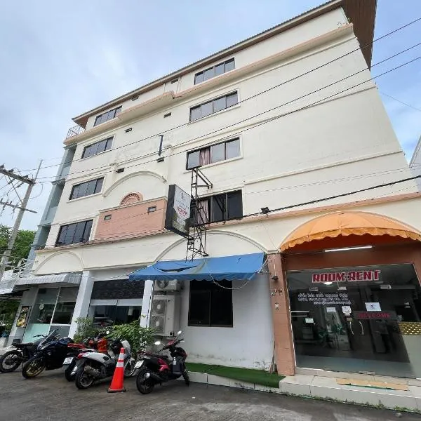 Lucky Inn Suite Pattaya, ξενοδοχείο στη Νότια Πατάγια