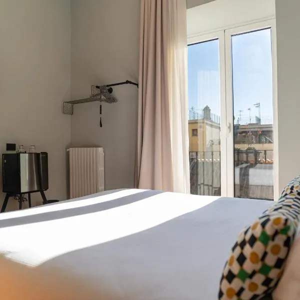 Deluxe Spaccanapoli, hotel in Naples