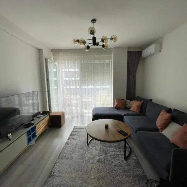 Lili's Cozy Apartment, hôtel à Pristina