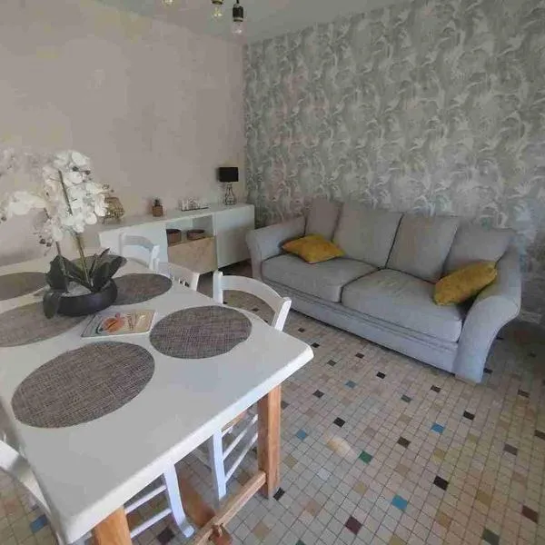 Le jardin aux iris, hotell i Tonnerre