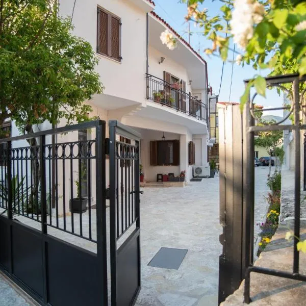 Kastrino Luxury Studio、イオアニナのホテル