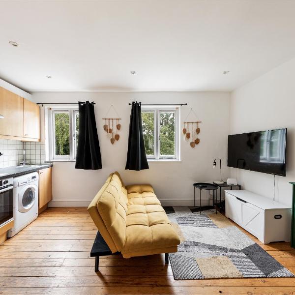 Prime 1-Bed Spot Near King's Cross, London