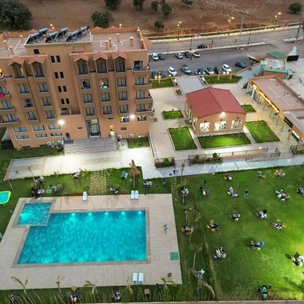 Hôtel Atlas Day，位于艾济拉勒的酒店