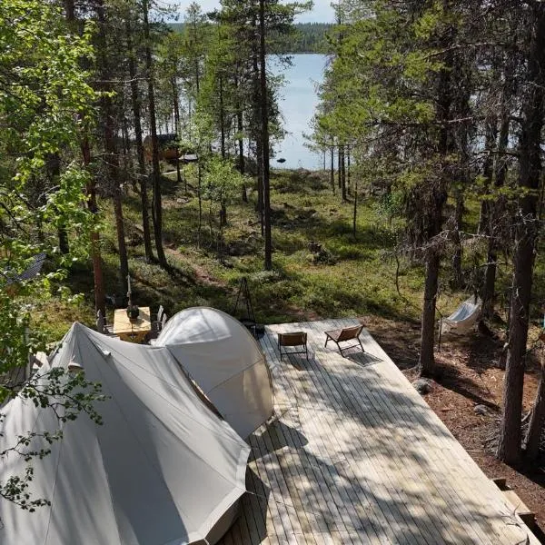 LaplandLiv Glampingtent with private sauna at the lake!, hotel en Björkliden
