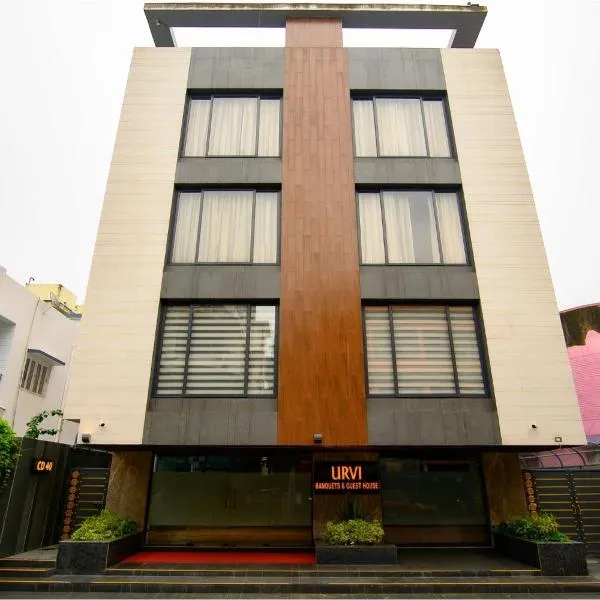 Urvi Banquets & Guest House, hotel a kolkata
