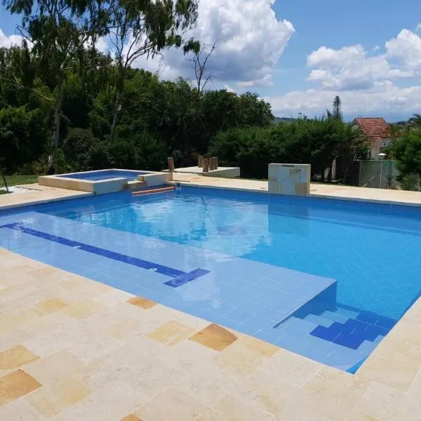 Finca Doña Ime, hotel in Calimita