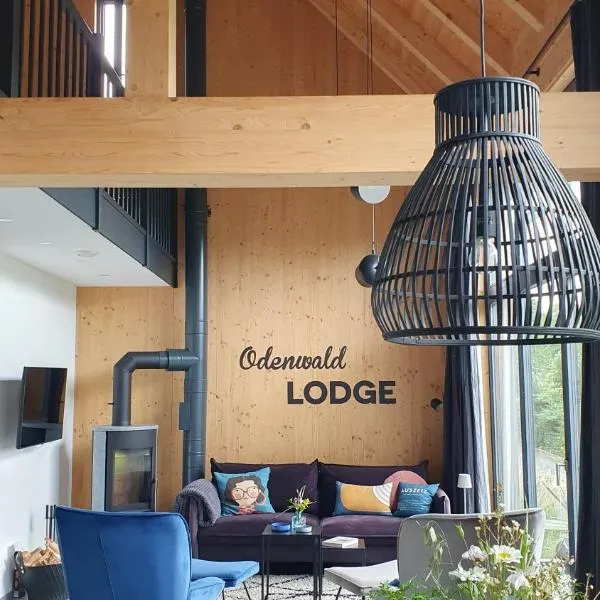 Odenwald-Lodge mit Infrarotsauna und E-Ladestation "Haus Purpur", Hotel in Reichelsheim