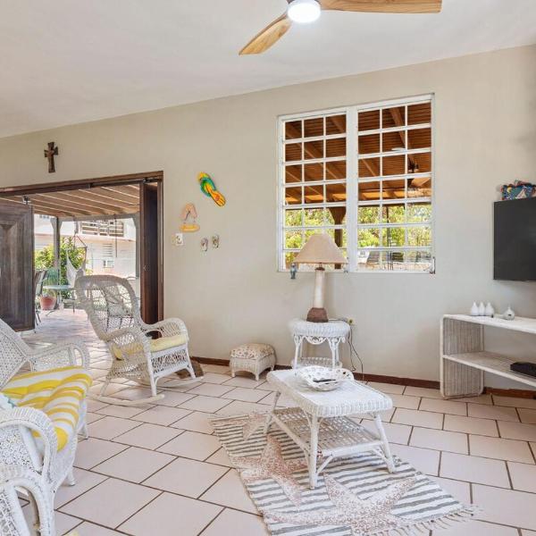 Family House12 Guest Near to Combate Beach, El Combate