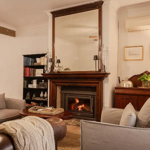 Tweedies Gully Estate Settlers Cottage Barossa, hotel in Williamstown