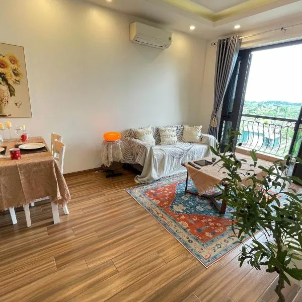 PANORAMA GREEN VIEW lux 264 Âu Cơ，位于河内的酒店