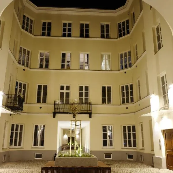 Apartment In the Heart of Warsaw, hotel in Warsaw