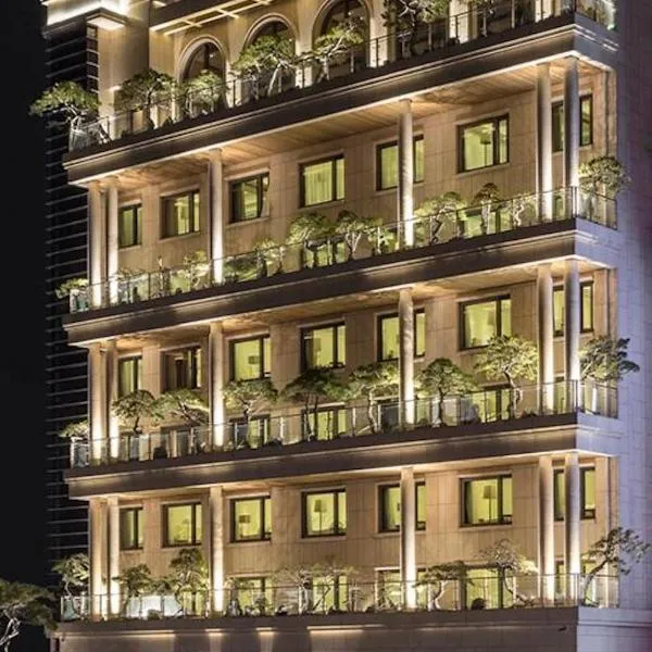 Pinegrove Hotel, hotel in Gimhae