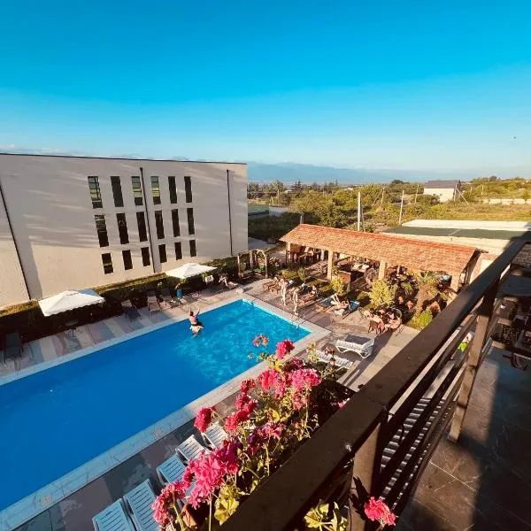 Green Hotel ANG, hotel in Telavi