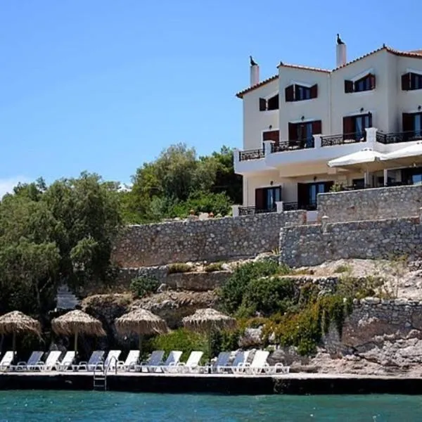 Kekrifalia Hotel, hotel v destinaci Skala