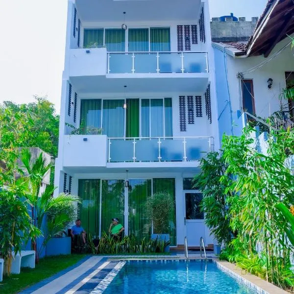 Lourdes Inn, ξενοδοχείο στη Νεγκόμπο