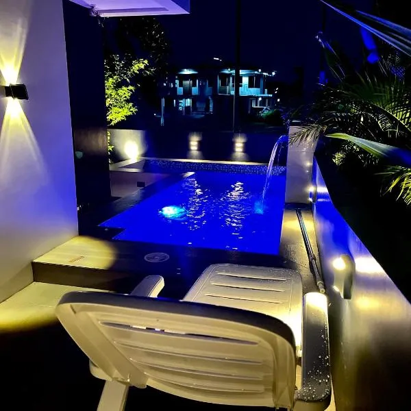 Staycation At Sandari Batulao Overlooking Spot, hotel v destinaci Tagaytay