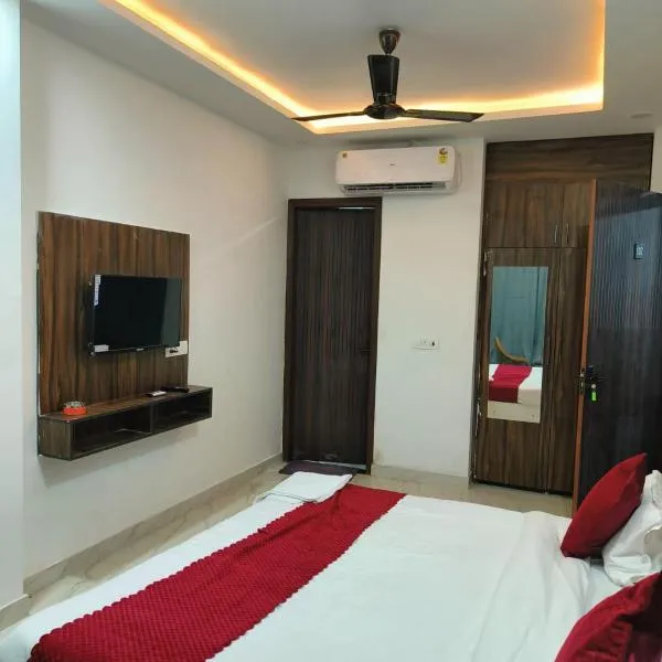 hotel Noida royal residency, hotel in Noida