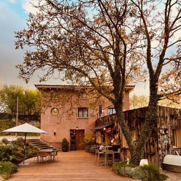 CASA DEL AGUA - La Rioja, hôtel à Santa Coloma