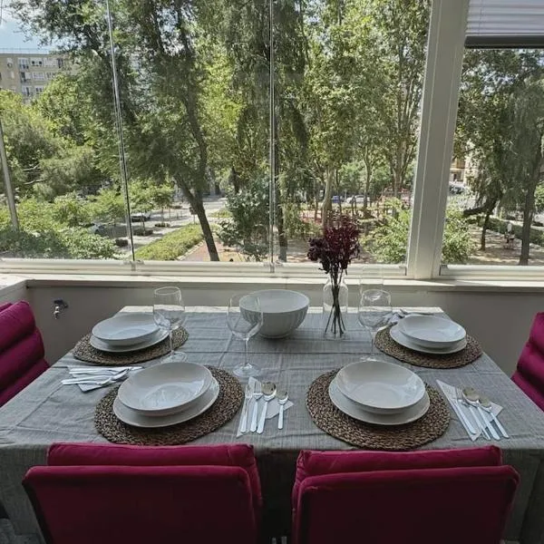 Azca 34, hotel in Madrid