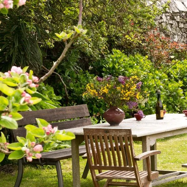 Chambres de la Ville d'Ys, hotel v destinaci Cléden-Cap-Sizun