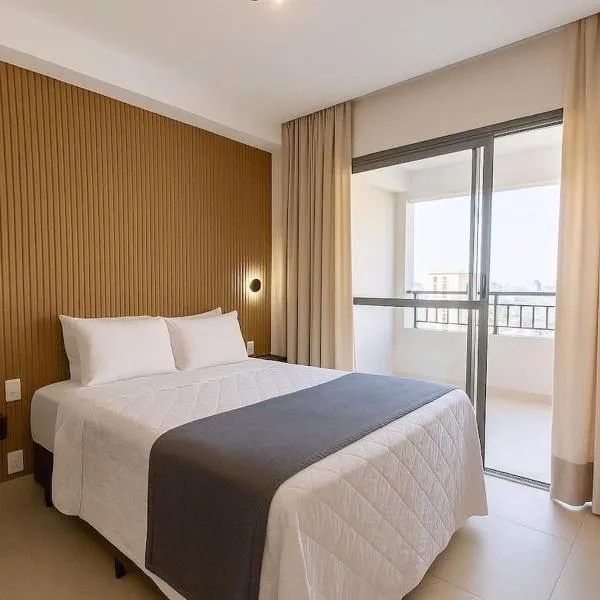 Otima localizacao metro Sacoma Aeroporto Congonhas Av Paulista Great location 80m subway near Av Paulista and Congonhas Airport Smart TV 50 free channels 600gb WiFi Pool Gym, hotel in Sao Paulo