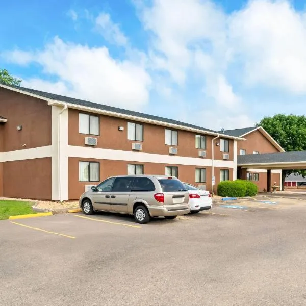 Super 8 by Wyndham Blue Earth, hotel v destinaci Blue Earth