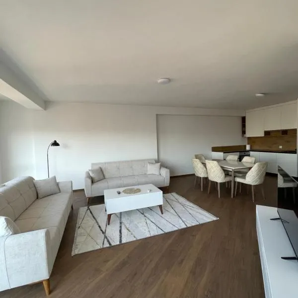 Skyline Apartment, Hotel in Pristina