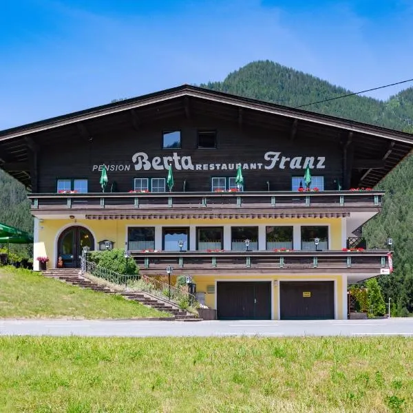 Pension Berta, hotel in Waidring