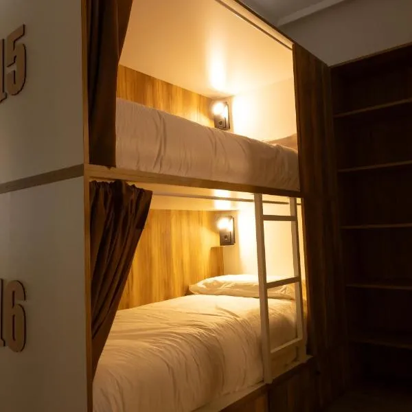 Albergue & Hostel Gascona، فندق في أوفِييذو